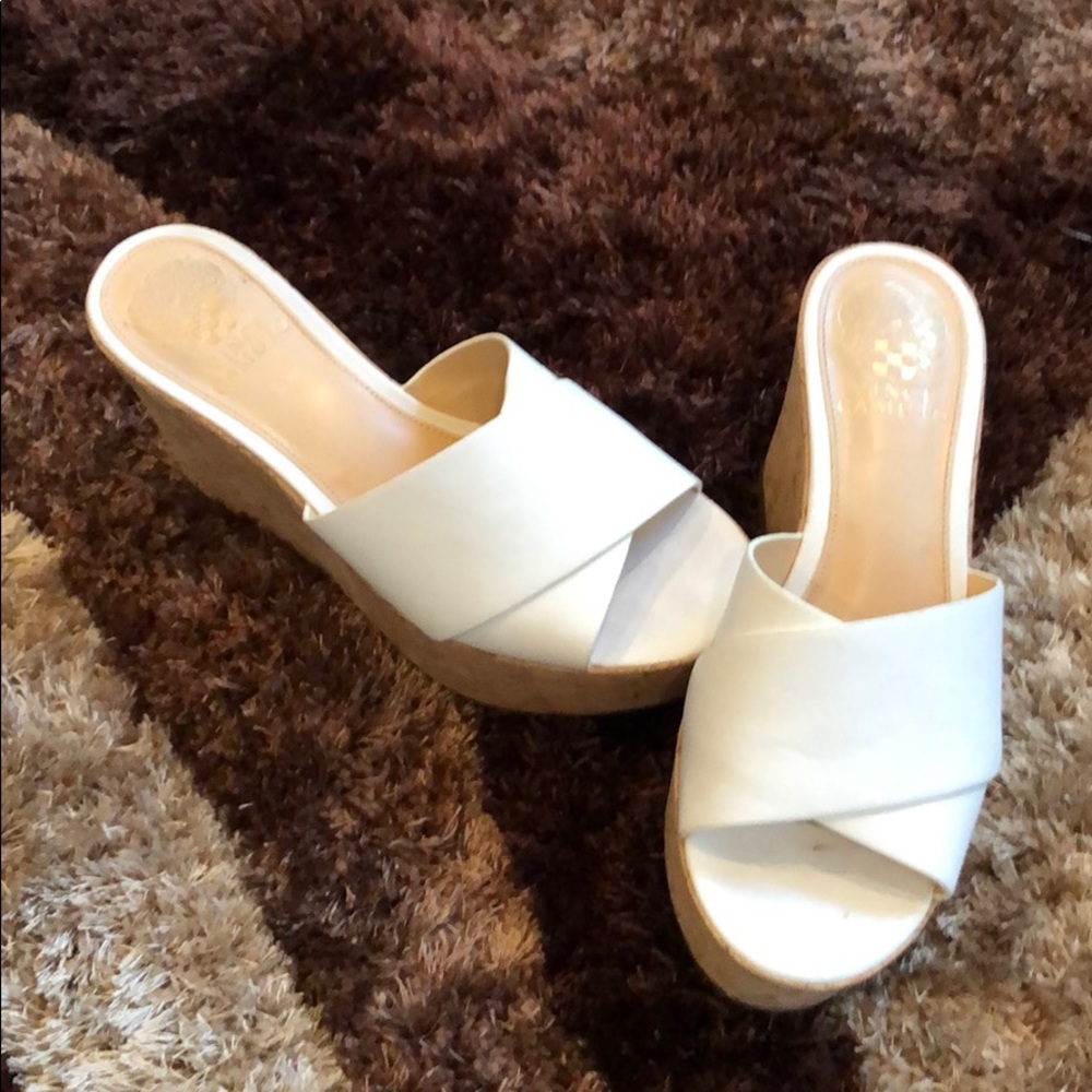Vince Camuto wedge
